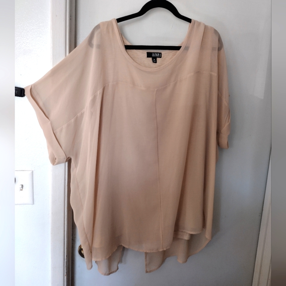 a.n.a New Approach, Woman's Size 3X, Split Back, Chiffon Lined Blouse